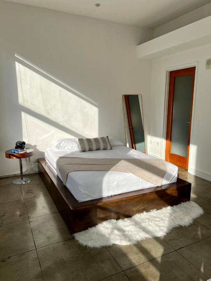Appartamento Historic Downtown La Loft - Urban Charm Los Angeles Esterno foto